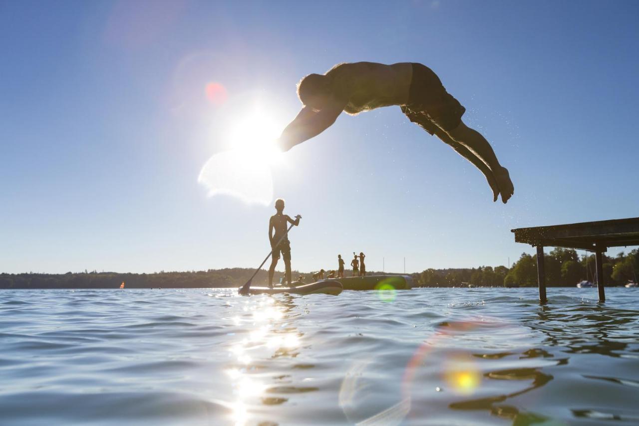 Sopherl Am See - Fruehstueck Auf Der Seeterrasse, Sehr Ruhig Und Wunderschoen Am See, 3 Minuten Nach Oberpfaffenhofen, Viele Radtouren, Restaurants & Cafes In Der Umgebung Weßling Esterno foto