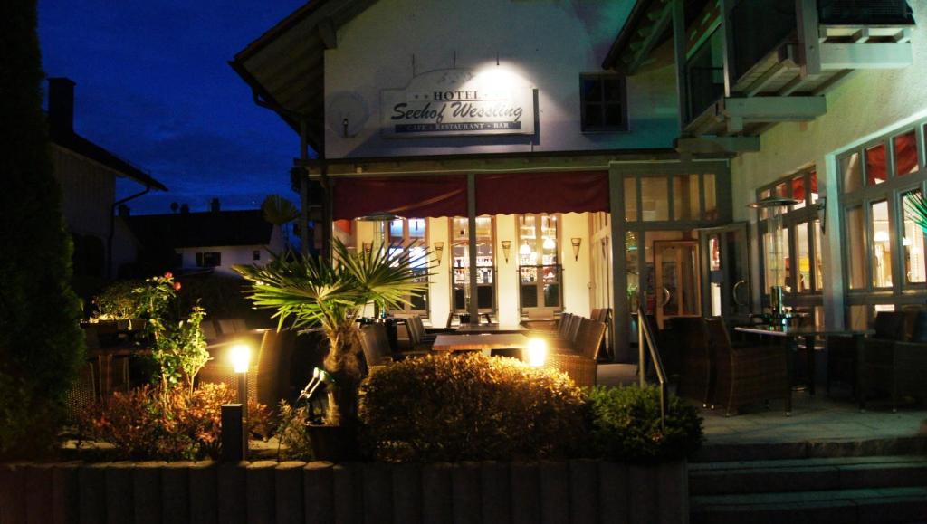 Sopherl Am See - Fruehstueck Auf Der Seeterrasse, Sehr Ruhig Und Wunderschoen Am See, 3 Minuten Nach Oberpfaffenhofen, Viele Radtouren, Restaurants & Cafes In Der Umgebung Weßling Esterno foto